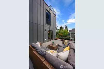 6028 41st Avenue NE, Seattle, WA 98115 - Photo 11
