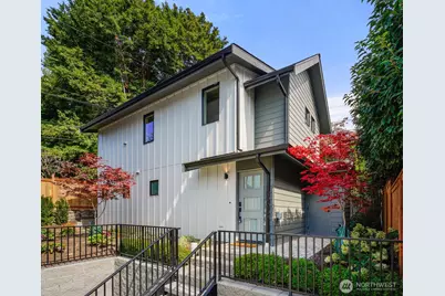 6030 41st Avenue NE, Seattle, WA 98115 - Photo 1