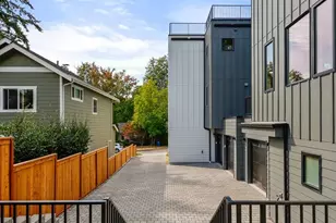 6030 41st Ave NE, Seattle, WA 98115 - Photo 21