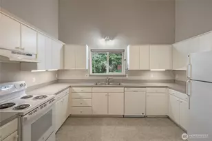 6387 NW Aileron Ct, Silverdale, WA 98383 - Photo 7