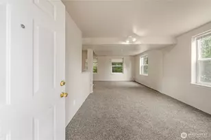 6387 NW Aileron Ct, Silverdale, WA 98383 - Photo 3