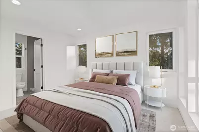 10744 Interlake Avenue N, Seattle, WA 98133 - Photo 9