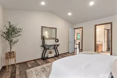 9622 185th Drive SE, Snohomish, WA 98290 - Photo 17