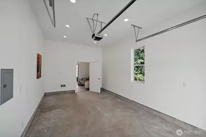 404 N 127th Street, Seattle, WA 98133 - Photo 21