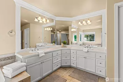 1409 271st Place SE, Sammamish, WA 98075 - Photo 25