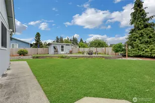 10909 Vickery Ave E, Tacoma, WA 98446 - Photo 27