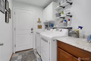 10909 Vickery Ave E, Tacoma, WA 98446 - Photo 25