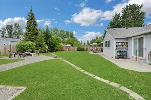 10909 Vickery Ave E, Tacoma, WA 98446 - Photo 31