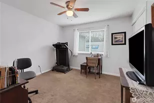 10909 Vickery Ave E, Tacoma, WA 98446 - Photo 23