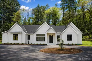 275 Island Blvd, Fox Island, WA 98333 - Photo 1