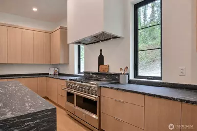 275 Island Boulevard, Fox Island, WA 98333 - Photo 9