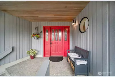 739 NE Woods Court, Bremerton, WA 98311 - Photo 7