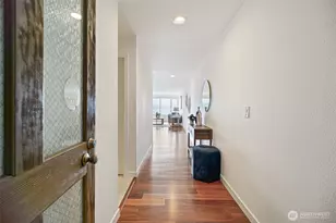 3110 W Lake Sammamish Pkwy SE, Bellevue, WA 98008 - Photo 5