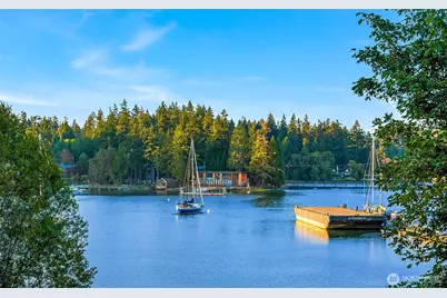 8300 NE Hidden Cove Road, Bainbridge Island, WA 98110 - Photo 23