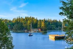 8300 NE Hidden Cove Rd, Bainbridge Island, WA 98110 - Photo 23