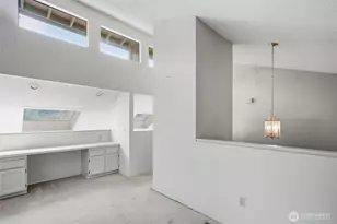 104 168th Ave NE, Bellevue, WA 98008 - Photo 35