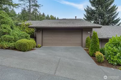 104 168th Avenue NE, Bellevue, WA 98008 - Photo 1