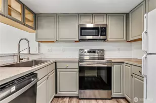 2805 NE 125th St, Seattle, WA 98125 - Photo 5