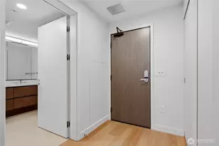 121 Stewart St, Seattle, WA 98101 - Photo 17