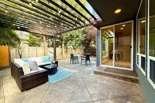 1004 274th Pl SE, Sammamish, WA 98075 - Photo 5