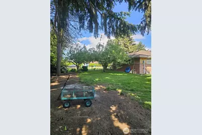 6933 51st Avenue NE, Marysville, WA 98270 - Photo 21
