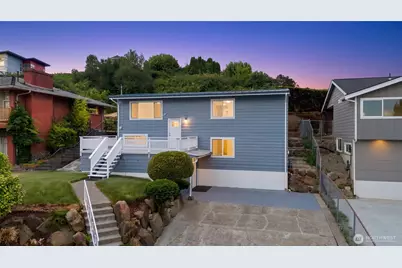5922 23rd Avenue S, Seattle, WA 98108 - Photo 1