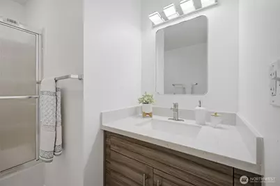 5922 23rd Avenue S, Seattle, WA 98108 - Photo 17
