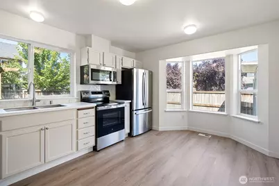 7919 195th Street E, Spanaway, WA 98387 - Photo 9