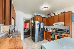 853 Fowler St, Raymond, WA 98577 - Photo 13