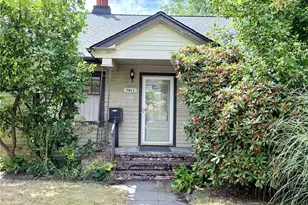 7011 14 Th Ave NE, Seattle, WA 98115 - Photo 3