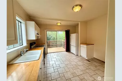 7011 14 Th Avenue NE, Seattle, WA 98115 - Photo 23