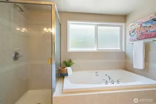 8102 E Seaview Dr, Port Orchard, WA 98366 - Photo 21