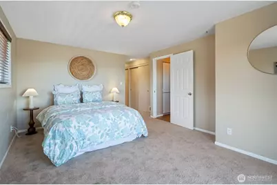 8102 E Seaview Drive, Port Orchard, WA 98366 - Photo 17