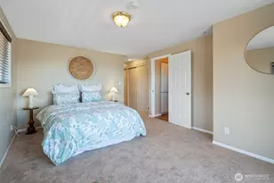 8102 E Seaview Dr, Port Orchard, WA 98366 - Photo 17
