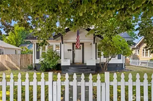 1702 Griffin Ave, Enumclaw, WA 98022 - Photo 1