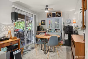 8134 212th St SW, Edmonds, WA 98026 - Photo 5