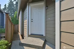 2022 201st St E, Spanaway, WA 98387 - Photo 3