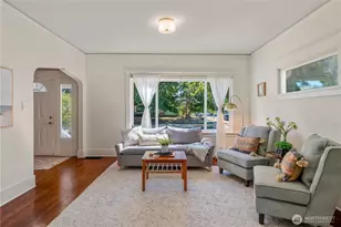 724 S Cushman Ave, Tacoma, WA 98405 - Photo 3