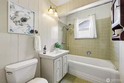 1209 S Sunset Drive, Tacoma, WA 98465 - Photo 21