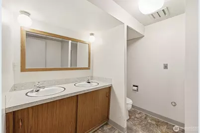 1209 S Sunset Drive, Tacoma, WA 98465 - Photo 27