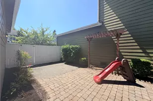 4611 NE 5th Pl, Renton, WA 98059 - Photo 31