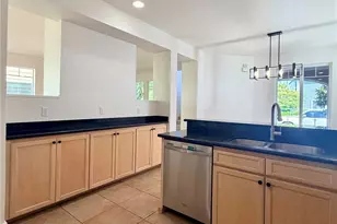 4611 NE 5th Pl, Renton, WA 98059 - Photo 11