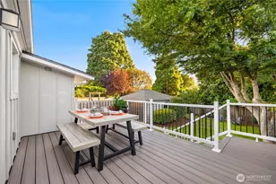 3235 W Viewmont Wy W, Seattle, WA 98199 - Photo 23