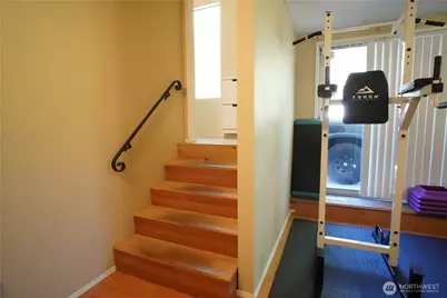 10606 Roosevelt Way NE, Seattle, WA 98125 - Photo 19