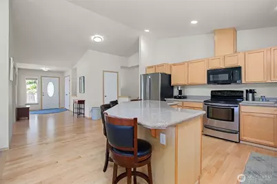 7977 E Clam Bay Court, Port Orchard, WA 98366 - Photo 9