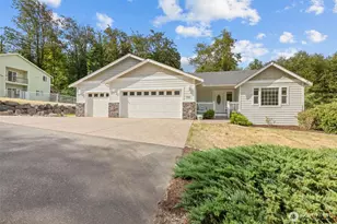 7977 E Clam Bay Ct, Port Orchard, WA 98366 - Photo 1
