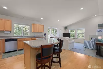 7977 E Clam Bay Court, Port Orchard, WA 98366 - Photo 7