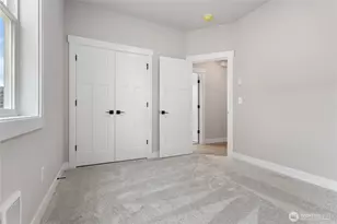 316 W 3rd St, Everson, WA 98247 - Photo 25
