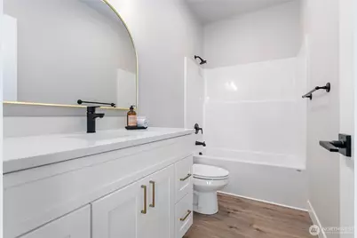316 W 3rd Street, Everson, WA 98247 - Photo 23
