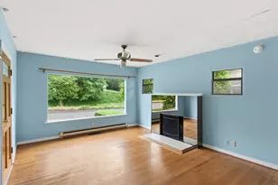 5821 3rd Ave NW, Seattle, WA 98107 - Photo 3
